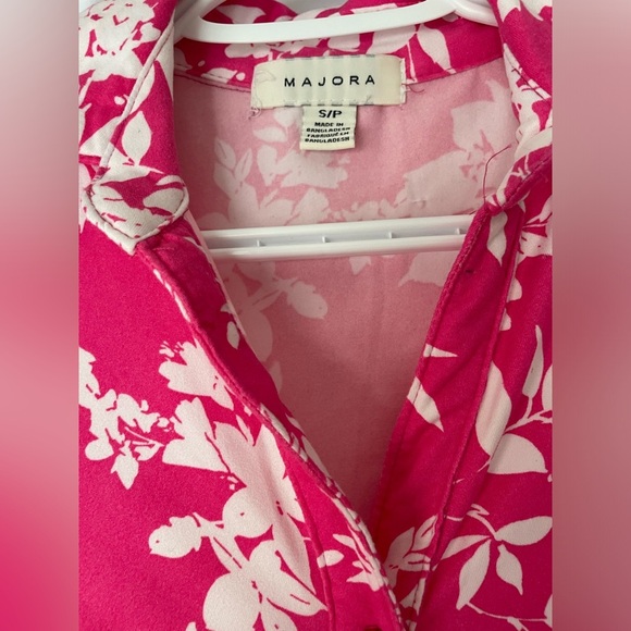 Majora Vibrant Pink Floral Women's button down gathered rouched Blouse size S - Picture 2 of 4